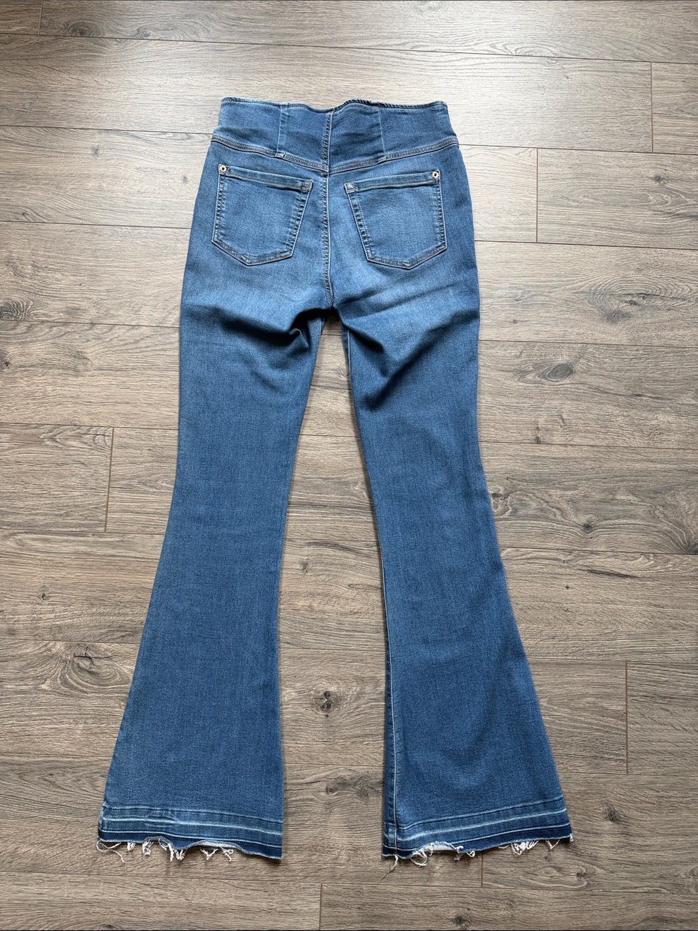INC International Concepts Pull-On Flare Jeans | Size 2/26 | Raw Hem - Picture 3 of 3